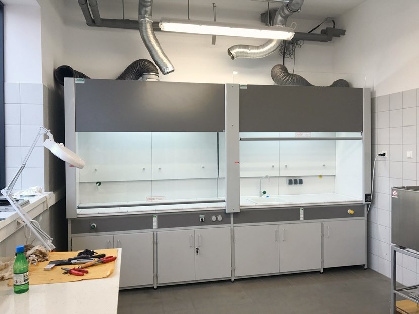 Laboratoriniai baldai STEAM