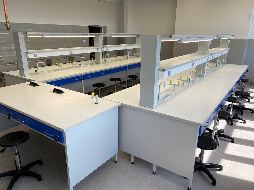 Laboratoriniai baldai STEAM