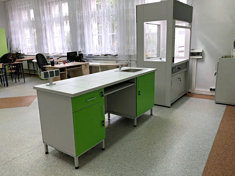 Laboratoriniai baldai STEAM